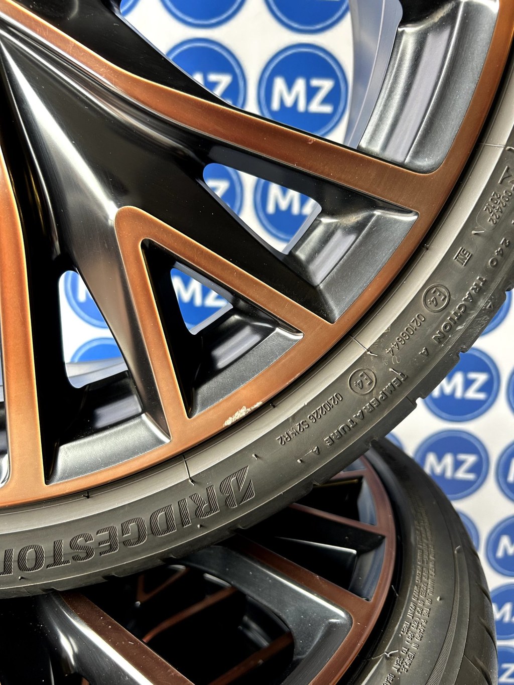 Cupra Leon | 19 inch Performance Velgen + Zomerbanden — thumbnail 9