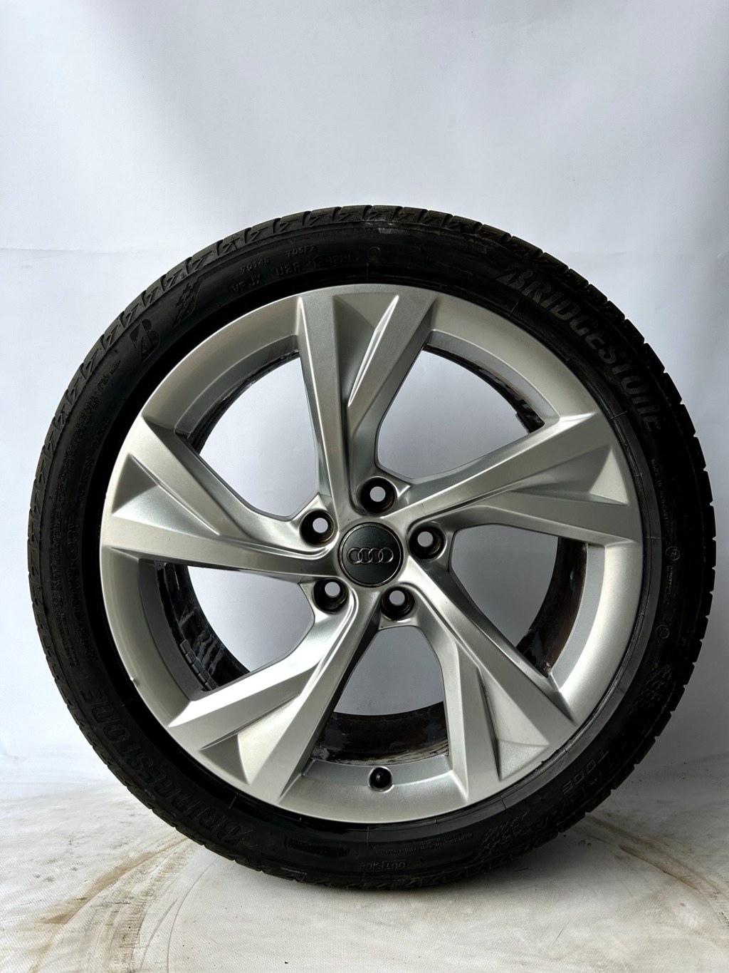 Audi A4 A5 S4 S5 B8 B9 | 18 inch Velgen + Zomerbanden — thumbnail 7