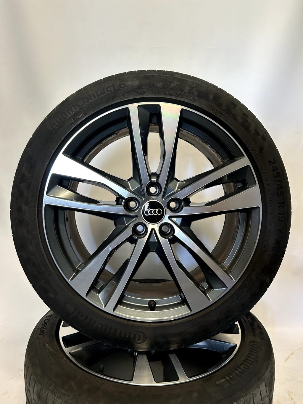 Audi A6 S6 Q3 | 19 inch S-Line Velgen + Zomerbanden — thumbnail 5