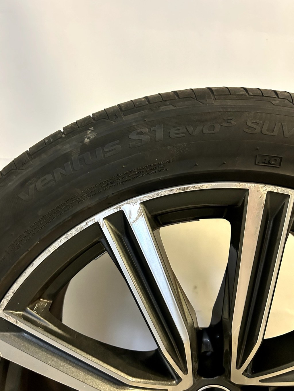 Audi Q8 SQ8 | 21 inch Velgen + Zomerbanden — thumbnail 16