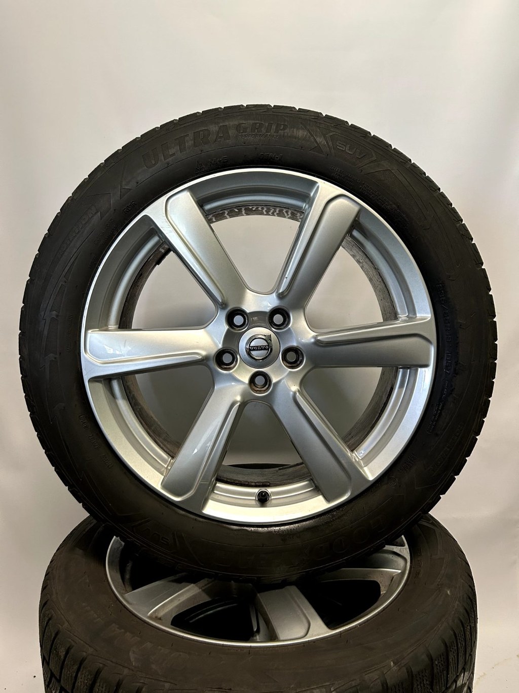 Volvo XC90 19 inch Velgen + Winterbanden — thumbnail 3