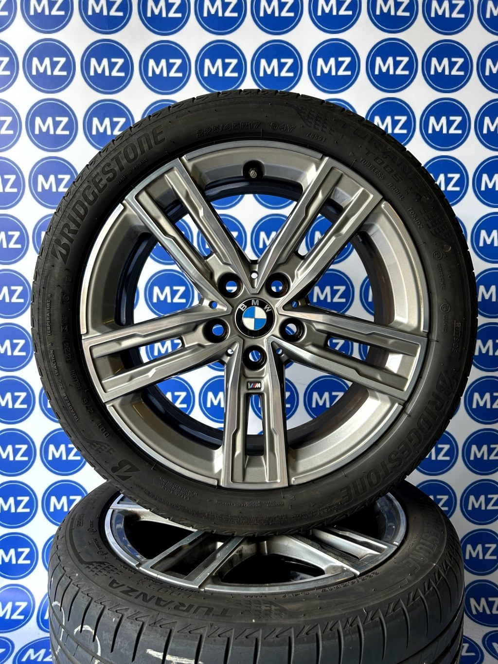 BMW 1 2 Serie F40 F44 | 550M 17 inch Velgen + Zomerbanden — thumbnail 3