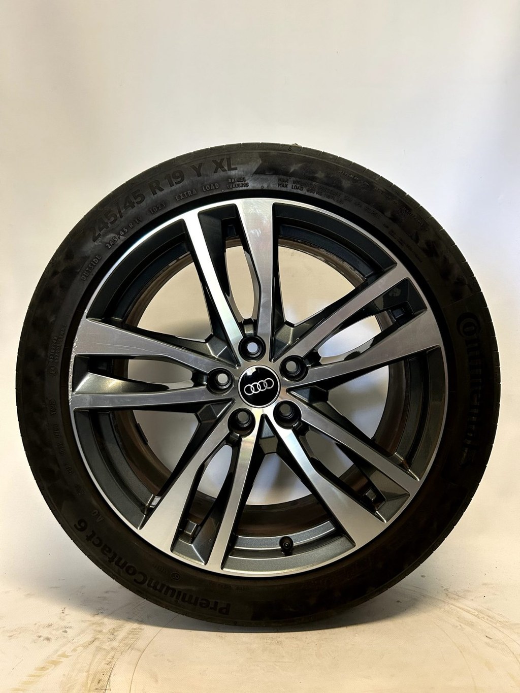 Audi A6 S6 Q3 | 19 inch S-Line Velgen + Zomerbanden — thumbnail 7