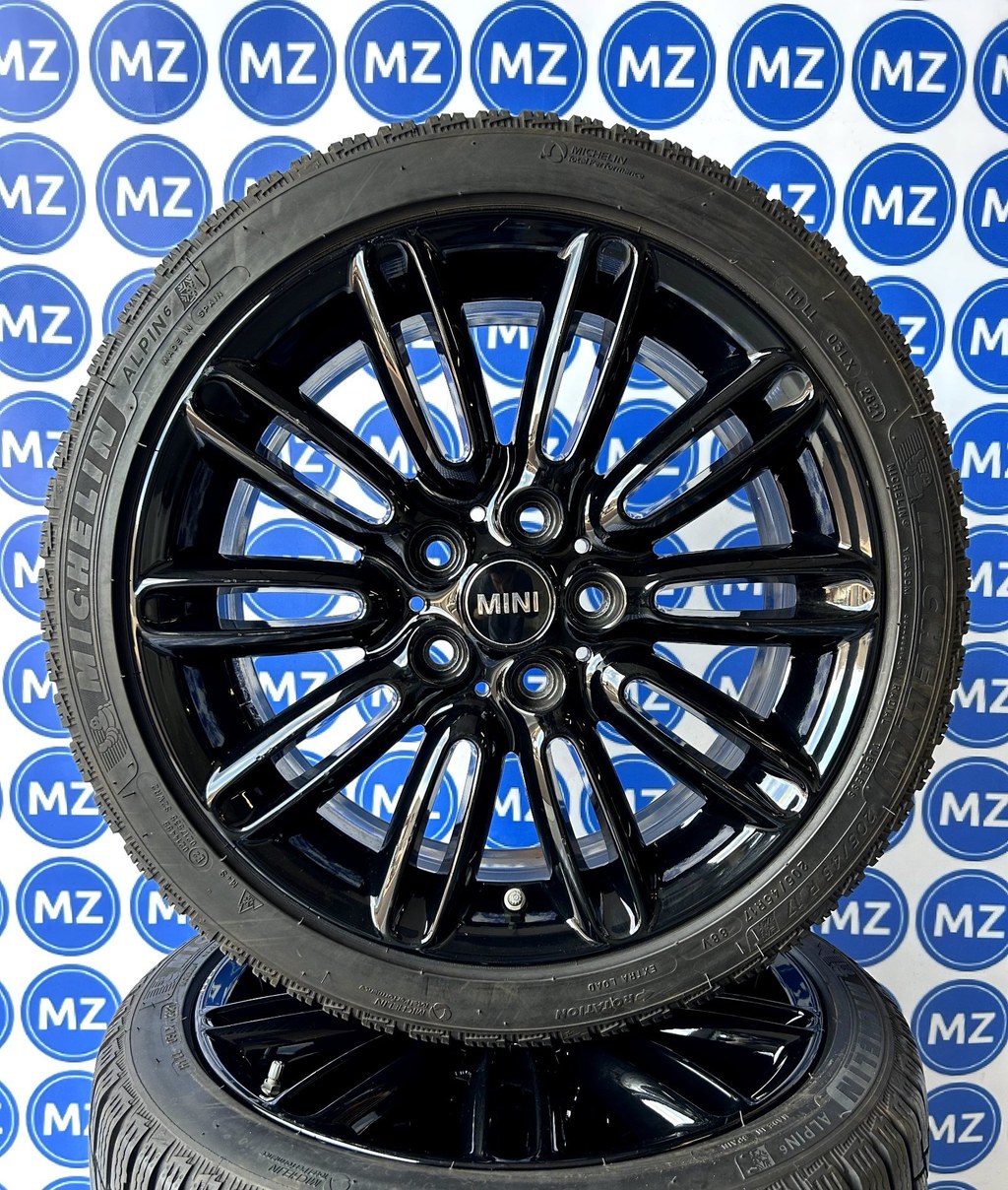 MINI Cooper F55-F57 | Tentacle Spoke Velgen + Winterbanden — foto 1