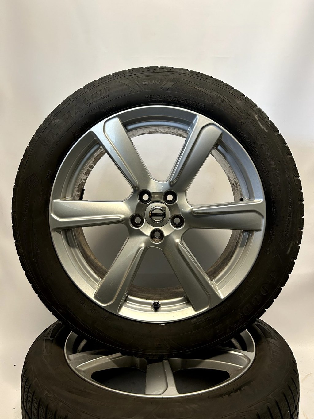 Volvo XC90 19 inch Velgen + Winterbanden — thumbnail 5