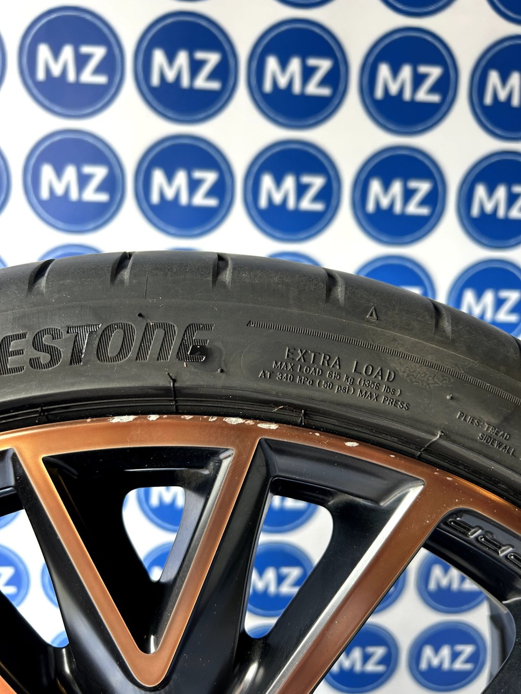 Cupra Leon | 19 inch Performance Velgen + Zomerbanden — thumbnail 10