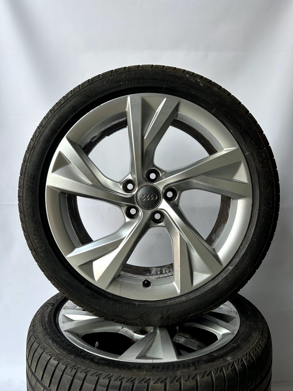 Audi A4 A5 S4 S5 B8 B9 | 18 inch Velgen + Zomerbanden — thumbnail 3