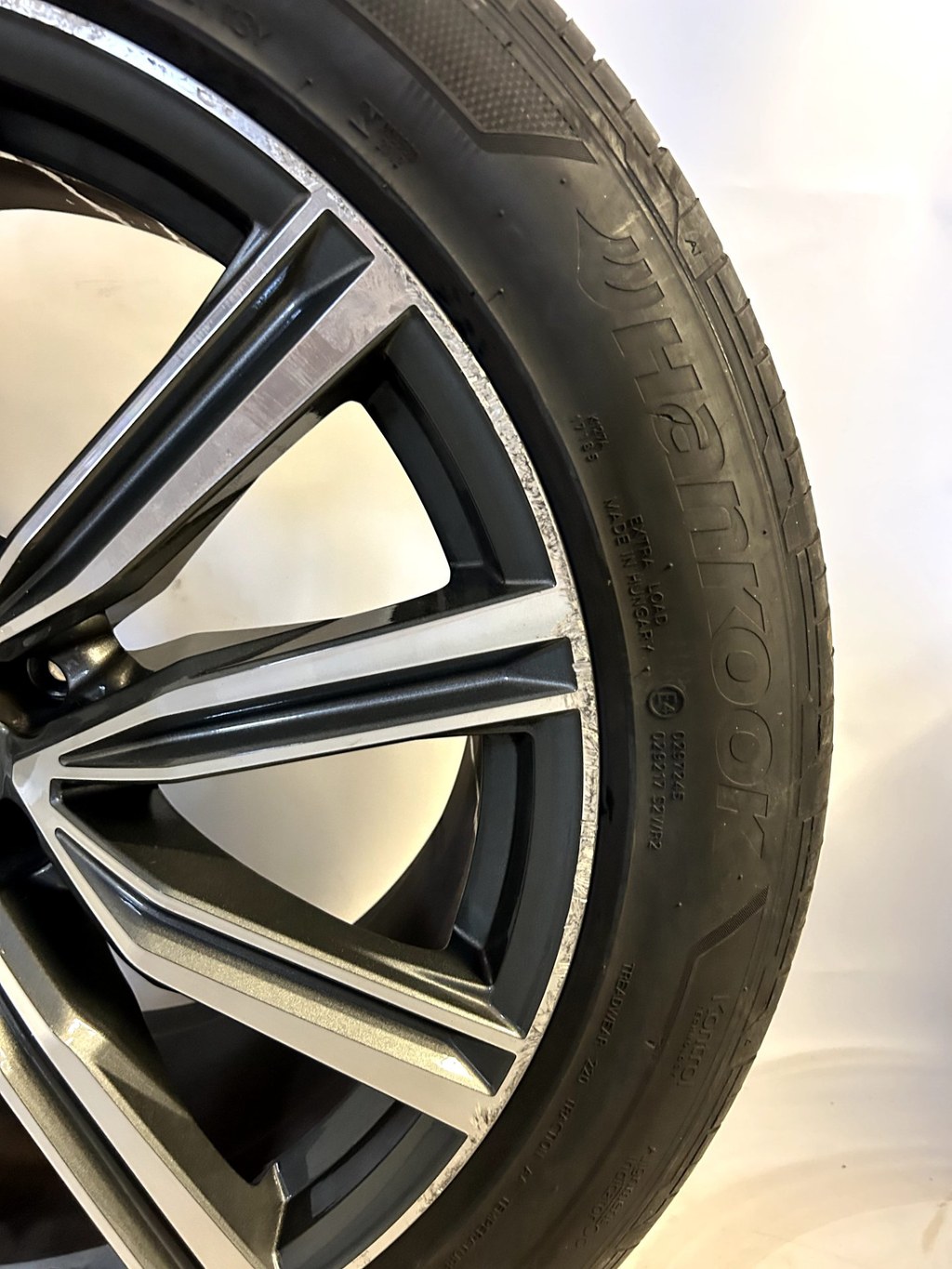 Audi Q8 SQ8 | 21 inch Velgen + Zomerbanden — thumbnail 17