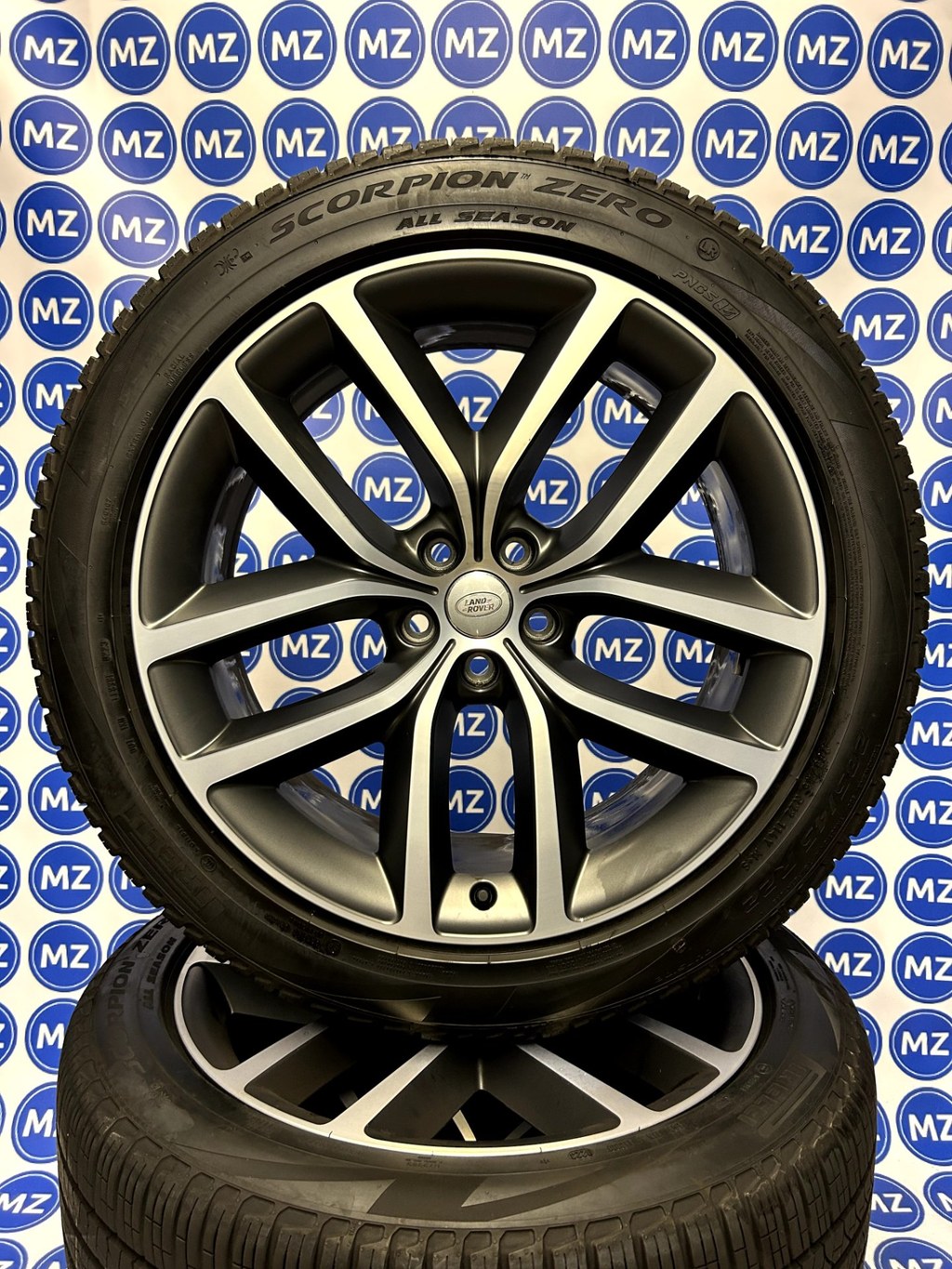 Range Rover Vogue Sport L460 L461 | 22 inch Velgen + Banden — thumbnail 3